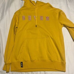 Seven7 Yellow Sweater Casual Pullover